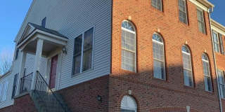 138 IVY HILLS Terrace Gallery 1