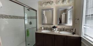 516 2nd Avenue Gallery 22