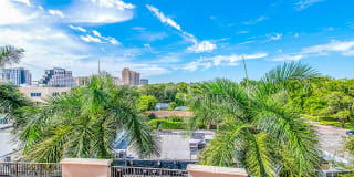 Gables Grand Plaza Apartments Gallery 30