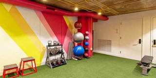 Shirlington House Gallery 25