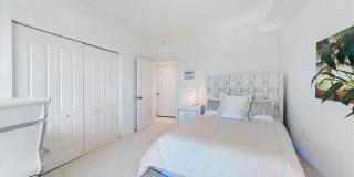 14819 Laguna Dr Gallery 23