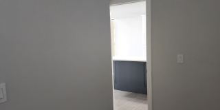 2626 Grant Avenue Gallery 21