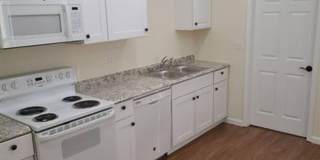 Updated, 2 BR, 1 BA home with large fenced yard & 1 car Garage. 1538 Longfield Ave, Louisville, KY 40215 Gallery 16