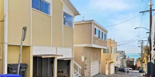 209 Rosecrans Avenue Gallery 34