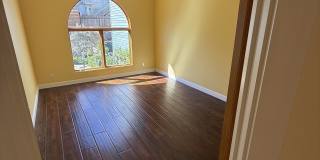 234 Guerrero Street Gallery 17