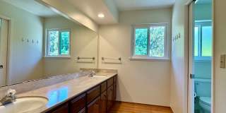 4 Bedroom Home + Den in Saratoga! 4 Bedroom Home + Den in Saratoga! Gallery 20