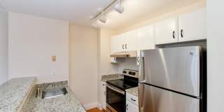 534 Beacon Street Gallery 3