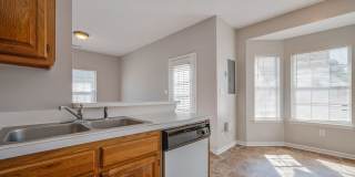 1st Floor Primary Bedroom - Kiln Creek Gallery 11