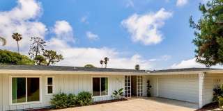 4 bedroom, 2.5 bathroom home in the desirable Mt Soledad neighborhood. Gallery 5