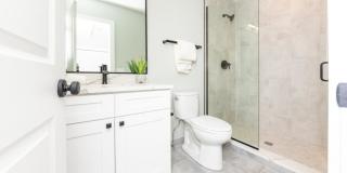 4403 N Seeley Gallery 8