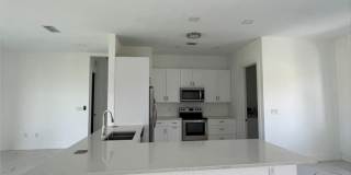 2716 NW 22nd Street Gallery 12