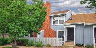 Three Bedroom Townhome with Pool Gallery 1