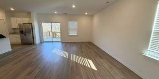 105 Elijah Street Gallery 11