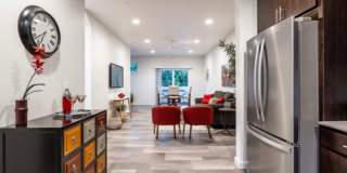 3-Story Urban Walk Up at a Modern Community * Flexible Lease Terms - 3 months, 6 months or Year Lease Options Gallery 1