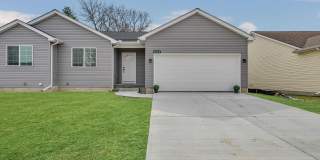 9516 Orchard Lake Gallery 1