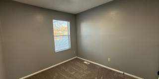 Large 6 Bed Single Family Home in MPLS! Gallery 16