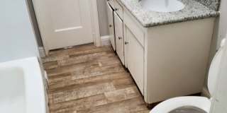 Beautifully Remodeled 5 Bedroom Home. Gallery 11