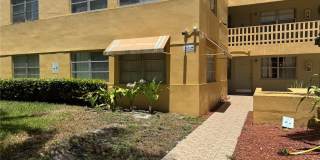 1851 NE 168th St Gallery 21