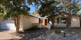 Available NOW - Move In Special! - Spacious Home near Enloe & Downtown Chico Available NOW - Move In Special! - Spacious Home near Enloe & Downtown Chico Gallery 1