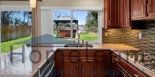 5 BR / 2 BA Home in San Diego Gallery 3