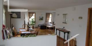 Nice 3 bed in oak square Gallery 6