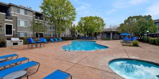 Miramonte and Trovas Apartments Gallery 12