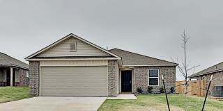 Nice 3 Bed 2 Bath Home in Yukon Schools Gallery 1