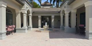 Spacious 1BR/1BA Harbour Island Condo with 2 Car Garage in Gated Island Place Gallery 24