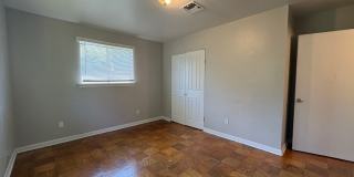 Great 3 bedroom/1 bath home includes gas range and refrigerator! Great 3 bedroom/1 bath home includes gas range and refrigerator! Gallery 13