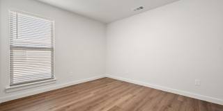 1/2 OFF ONE MONTHS RENT! Gallery 20