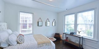 Belvedere Gallery 28