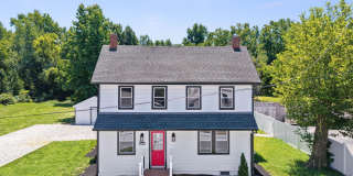 1133 ALMOND Road Gallery 1