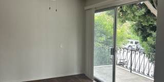 518 Raymond Ave Gallery 1