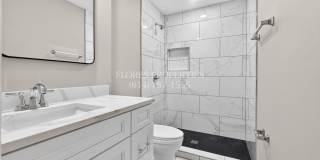 Modern Finishes & Hardwood Floors – 4BR Columbus Gem Gallery 37