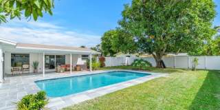 4586 Ellwood Drive Gallery 1