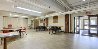 213 W CHESTNUT Street Gallery 8