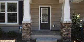 Hamptons on High – 4 Bedroom / 4 Bathroom Student Townhome Near FSU & TSC! Gallery 5