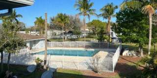 617 Ixoria Avenue Gallery 7