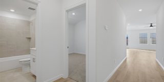 NEW CONTRUCTION 3/2/2 FOR LEASE IN SHERMAN! Gallery 6