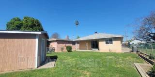 625 Elizabeth St Gallery 16