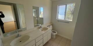 LARGE 4 BEDROOM 3 BATHROOM HOME IN MORENO VALLEY WITH LARGE YARD! Gallery 9