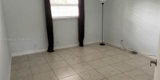 2607 NE 8th Ave Gallery 15