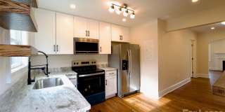 2128 Jackson Street Gallery 3