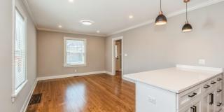 114 Michigan Avenue Gallery 7