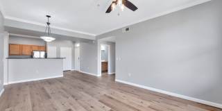 Upscale Condo in Highly Desirable Edge at Grayhawk! Available Now. Gallery 4