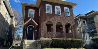 Fantastic and Bright Second Floor Duplex! Gallery 1