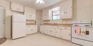 604 South Flood Avenue - 604 604 South Flood Avenue - 604 Gallery 2