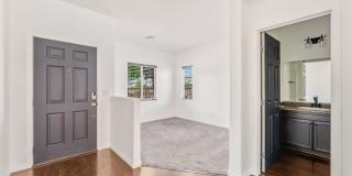 Check this Beautiful 2 story Home in a corner lot at end of the street Gallery 5