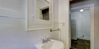 1 Bed 1 Bath apartment in Okc close to Plaza District! Gallery 30