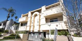 13801 Oxnard St unit: 206 Gallery 1